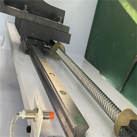 Hidraulična električna CNC 3D mašina za savijanje cijevi