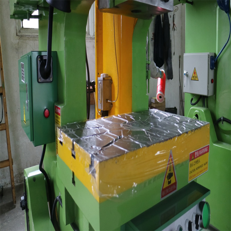 Kina mašina za bušenje metalnih aluminijskih peraja za probijanje bakra od 8 mm