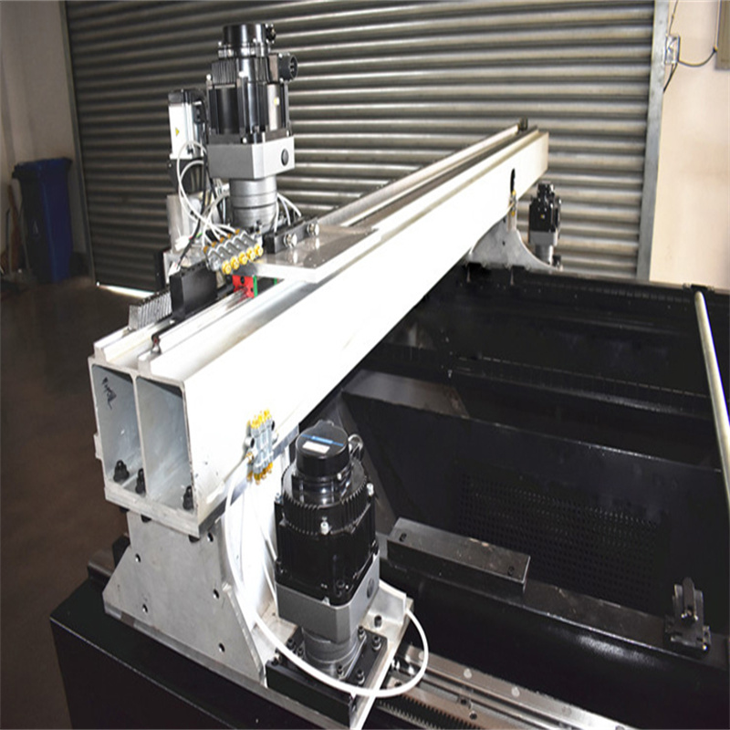 Mašina za lasersko rezanje metala za teške uslove rada