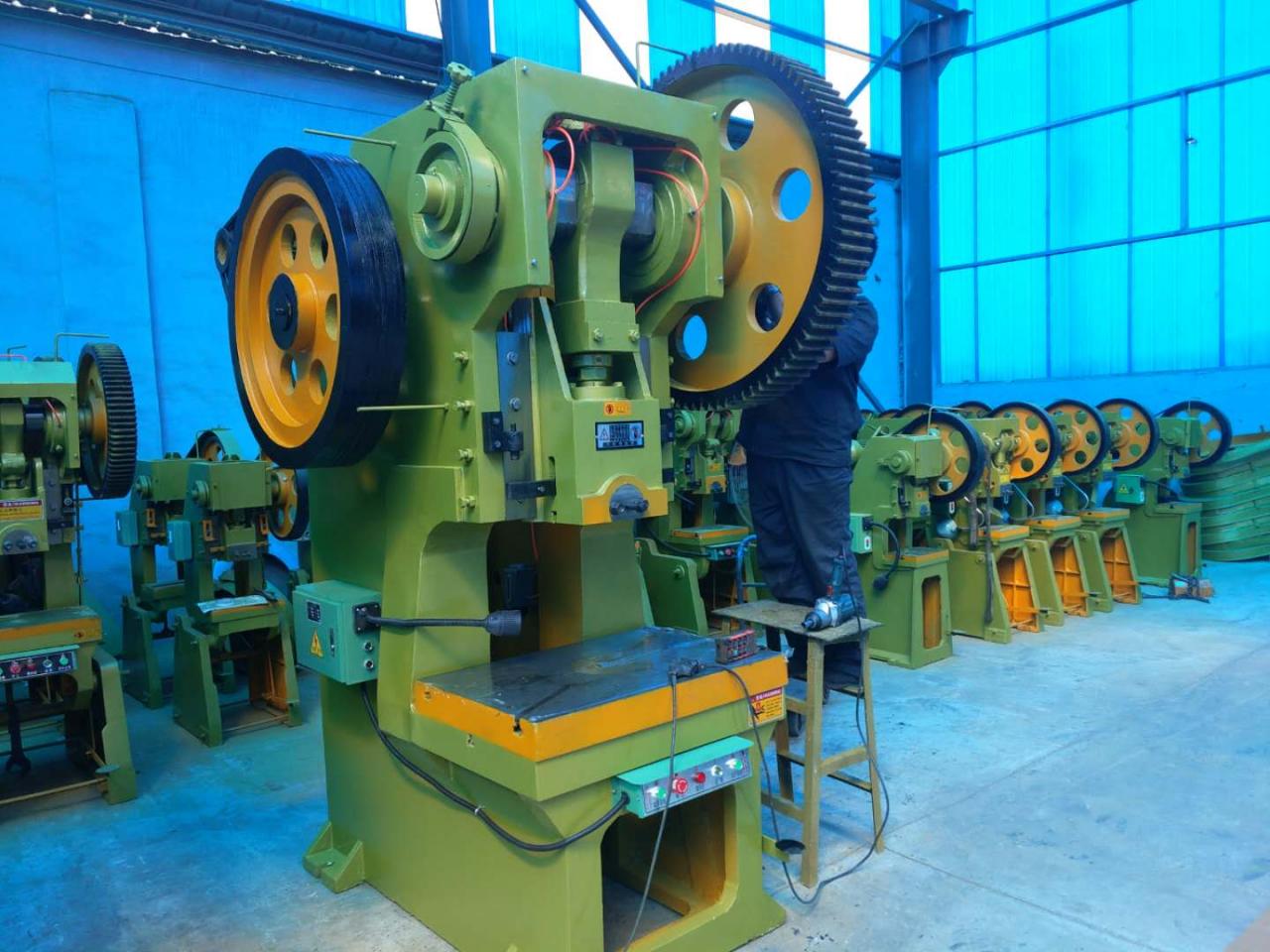 Stroj za mehaničku presu, 100 tona Power Press Cijena